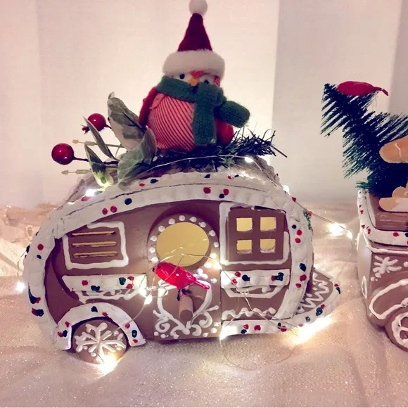 Christmas Gingerbread Retro Ceramic Truck & Wood Camper Clay Handpainted
